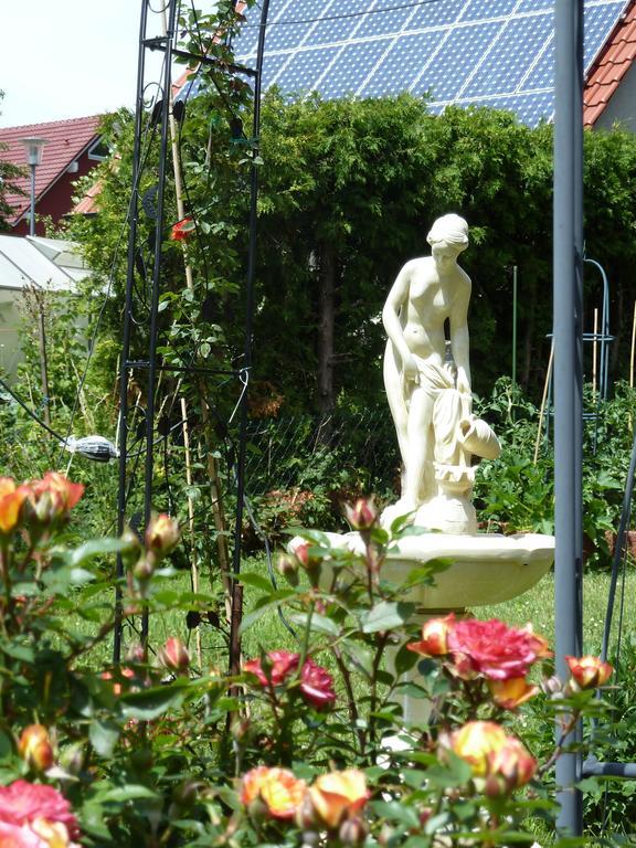 An Der Uferpromenade Hotel Leinefelde-Worbis Bagian luar foto